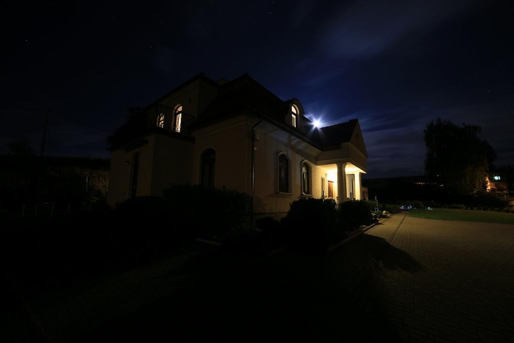 Prestige Bed & Breakfast Wierzchowisko Exterior photo